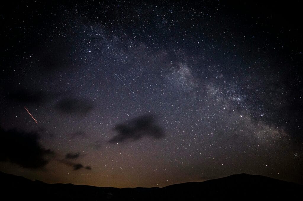 Eta Aquariden 2025: alles wat je moet weten over deze spectaculaire meteorenregen 1 pexels vittoriostaffolani 1250048 Eta Aquariden 2025