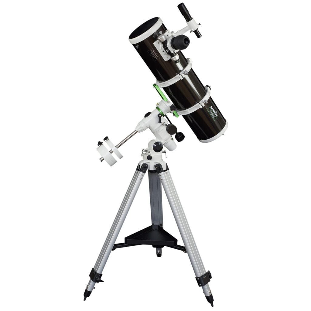 Sky-Watcher Explorer-150PDS op EQ3-2 montering