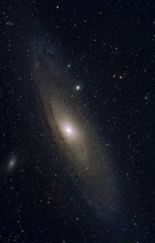 Andromedanevel bekijken door een telescoop 1 andromeda dwarf 3 Andromedanevel bekijken door een telescoop