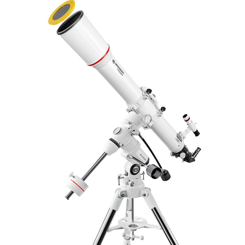 Bresser AC 102/1350 Telescoop Messier Hexafoc EXOS-1 1 Bresser AC 102 1350 Telescoop Messier Hexafoc EXOS 1 1 Bresser AC 102/1350 telescoop op EXOS-1 montering met buis horizontaal gericht en contragewicht zichtbaar