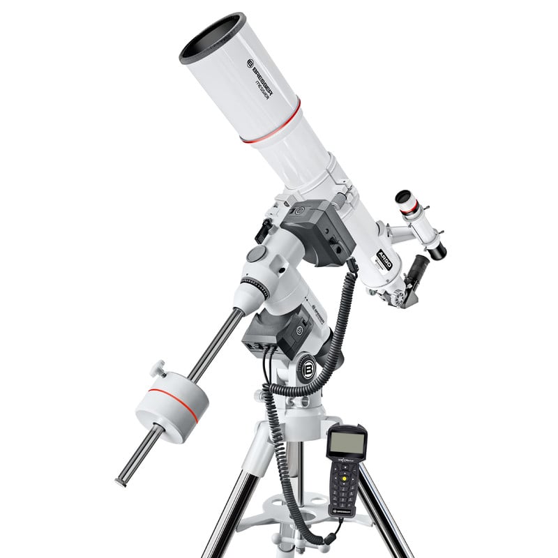 Bresser AC 90/500 Telescoop Messier EXOS-2 GoTo 1 Bresser AC 90 500 Telescoop Messier EXOS 2 GoTo 1 Bresser AC 90/500 telescoop op EXOS-2 GoTo montering met gemonteerde zoeker, buis en statief met contragewicht