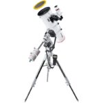 Bresser N 203800 NT 203S EXOS-2 Telescoop Messier Hexafoc GoTo (2) Bresser N 203/800 NT 203S EXOS-2 compleet gemonteerd met zoeker en handcontroller