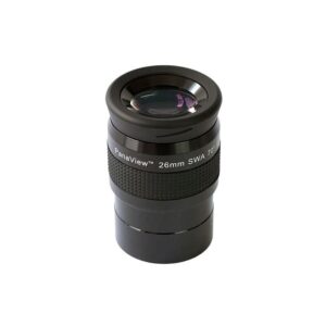 Skywatcher 26mm 2 PanaView oculair met grote ooglens, geribbelde rubberen grip en 2 inch vatting op witte achtergrond.