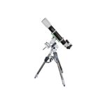 Skywatcher AC 120 1000 EQ5 Telescoop EvoStar Pro SynScan GoTo (3) Skywatcher AC 120/1000 EQ5 complete GoTo-telescoopopstelling op driepootstatief frontaal opgesteld voor observatie.