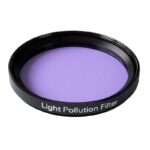 Skywatcher CLS 2 Filters Light Polution (2) Skywatcher CLS 2 lichtvervuilingsfilter 2 inch in zwarte aluminium vatting met paars glas.