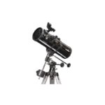 Skywatcher N 114/1000 SkyHawk EQ-1 Newton telescoop met EQ-1 equatoriale montering en aluminium statief