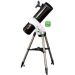 Skywatcher N 130/650 Explorer-130P AZ-Go2 close-up van AZ-Go2 montering met accessoirehouder en statief
