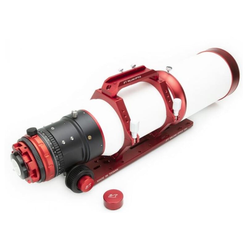 William Optics 120/780 Apochromatische refractor AP Fluorostar Red OTA 2 William Optics 120 780 Apochromatische refractor AP Fluorostar Red OTA 7 William Optics 120/780 close-up van de 1:10 fijnbeweging focuserknop en de geïntegreerde temperatuurweergave.