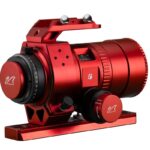 William Optics AP 51178 Apochromatische refractor MiniCat WIFD OTA (4) William Optics AP 51/178 Apochromatische refractor schuin vooraanzicht met objectiefdop en Bahtinov-masker.