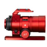 William Optics AP 51178 Apochromatische refractor MiniCat WIFD OTA (5) William Optics AP 51/178 Apochromatische refractor bovenaanzicht met focusknoppen en schaalverdeling.