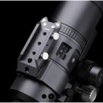 William Optics AP 51250 Apochromatische refractor SpaceCat WIFD OTA (5) William Optics AP 51/250 close-up van de veelzijdige montagebeugel.