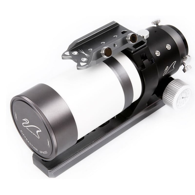 William Optics AP 61/360 ZS61 II Apochromatische refractor ZenithStar OTA 1 William Optics AP 61 360 ZS61 II Apochromatische refractor ZenithStar OTA 2 1 William Optics AP 61/360 ZS61 II in zilveren uitvoering met objectiefdop