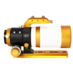 William Optics AP 61 360 ZS61 II Apochromatische refractor ZenithStar OTA (6) William Optics AP 61/360 ZS61 II zijaanzicht van de telescoop op de zwaluwstaart