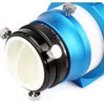 William-Optics-Guidescope-Guide-Star-Apo-61 (8) William Optics 61 close-up van de blauwe helicoidale scherpstelring