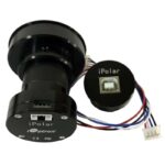 iOptron CEM120 Elektronische Poolzoeker iPolar (2) iOptron CEM120 iPolar elektronische poolzoeker met kabels, adapters en poorten voor aansluiting op CEM120-montering