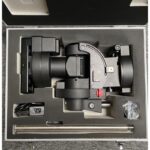 iOptron CEM70EC Montering iPolar (3) iOptron CEM70EC verpakkingsinhoud met montering, as, handcontroller en accessoires in transportkoffer