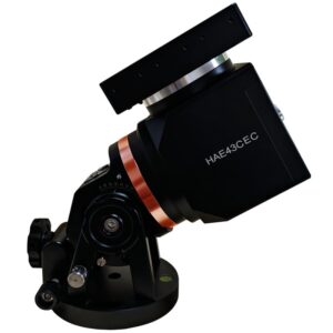 iOptron HAE43B-EC AZ/EQ zijaanzicht van montering met zwart-anodiseer afwerking en encoderstructuur zichtbaar