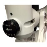 iOptron Hunter HEM27 Poolzoeker iPolar Sky (2) iOptron Hunter/HEM27 iPolar poolzoeker gemonteerd op witte HEM-montering met zicht op aansluiting