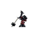 iOptron SkyGuider Pro set Montering met Polar wedge (1) iOptron SkyGuider Pro set overzicht van volledig gemonteerde setup met contragewicht en DSLR op statief