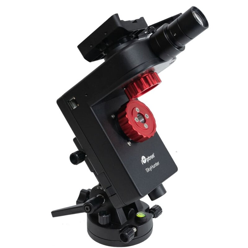 iOptron SkyHunter EQ/AZ Montering iPolar GoTo Zonder Statief 1 iOptron SkyHunter EQ AZ Montering iPolar GoTo Zonder Statief iOptron SkyHunter EQ/AZ montering met iPolar poolzoeker en rode montageschroef, gemonteerd op fotostatiefadapter met waterpas