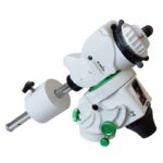 Skywatcher AP 62 400 Evolux-62ED Apochromatische Refractor Adventurer GTi Wi-Fi GoTo SET (8) Skywatcher AP 62/400 Star Adventurer GTi montering zijaanzicht met RA- en DEC-assen en Vixen-zadel.