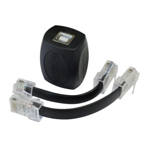 Skywatcher USB-adapter set met zwart SynScan USB-blok en twee korte RJ-aansluitkabels voor montering en pc.