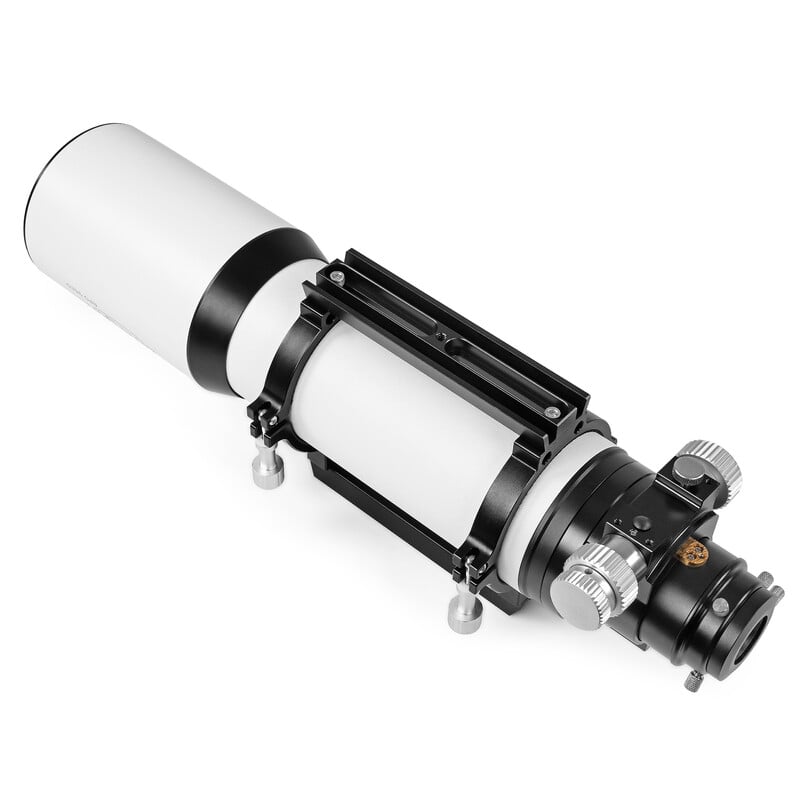 Omegon Pro 96/575 Apochromatische Refractor Triplet ED FCD-100 1 Omegon Apochromatische refractor Pro APO AP 96 575 Triplet ED FCD 100 2 Omegon Refractor Pro APO AP 96/575 zijaanzicht met hybride Crayford-focuser en montageringen