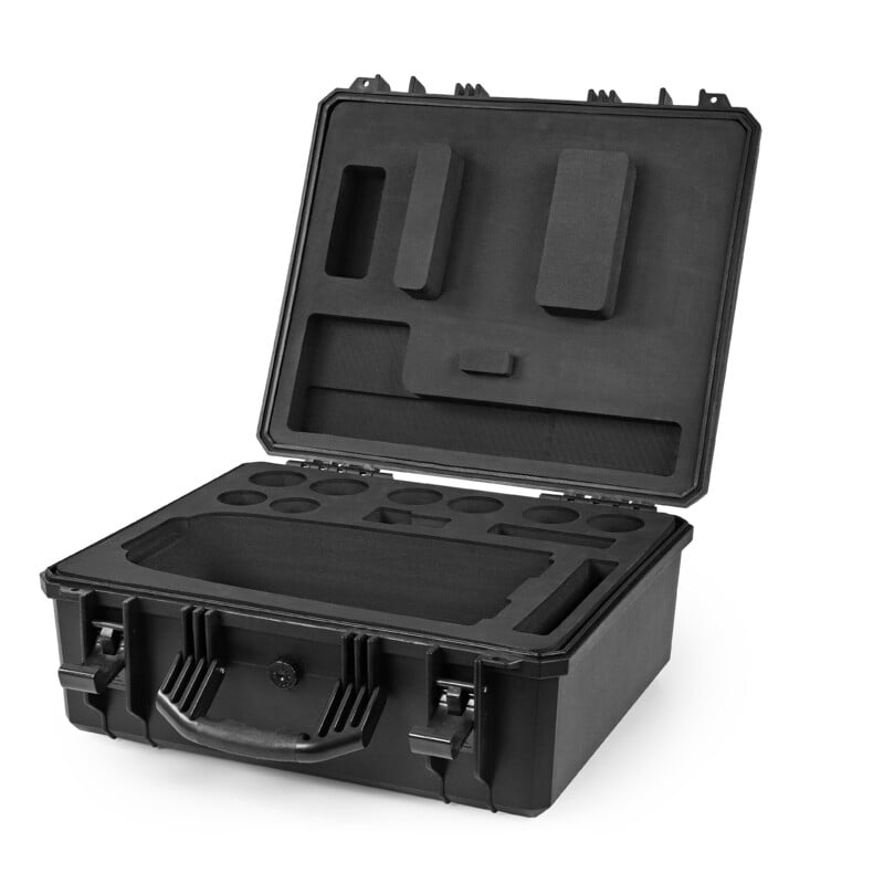 Omegon Harde Koffer voor 82mm-Bino Brightsky 1 Omegon Harde koffer voor 82mm bino Brightsky Omegon Harde Koffer schuin vooraanzicht met dubbele sluiting, handgreep en rubberen voetjes