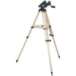 TeleVue Montering Panoramic Advanced AZ volledig zicht op het essenhouten statief met driehoekige tray en zwarte beslagdelen op witte achtergrond