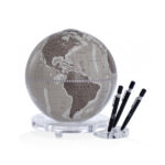 Zoffoli Balance bureauwereldbol 22 cm met pennenhouder, warmgrijs
